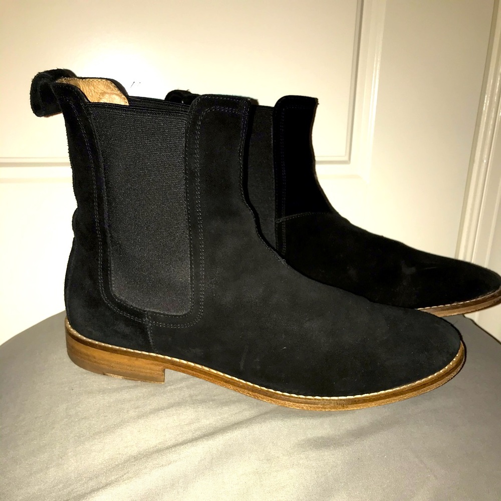 Represent Black Suede Chelsea Boots 👢